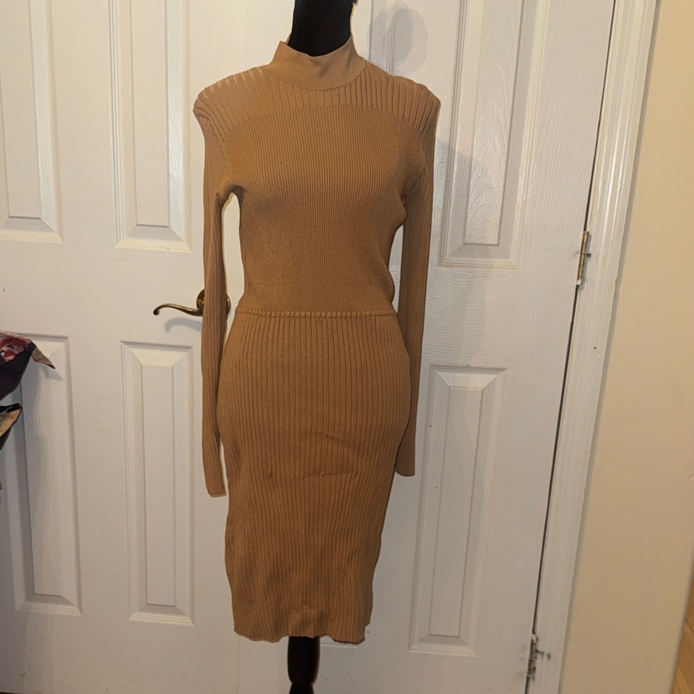 Calvin Klein Tan Long Sleeve Dress - Picture 1 of 13